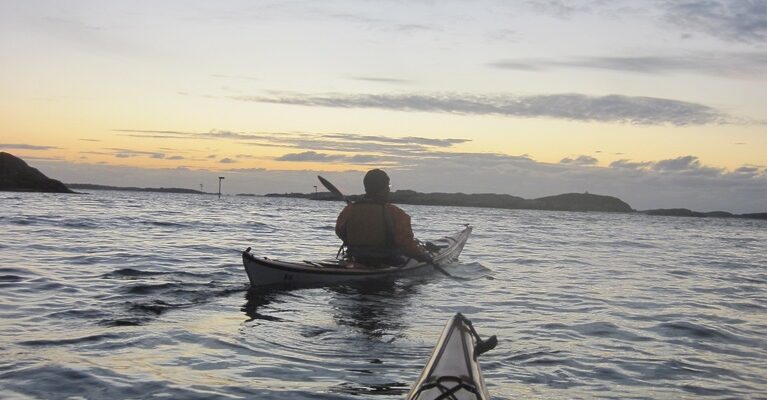 Ny padleguide for Austevoll